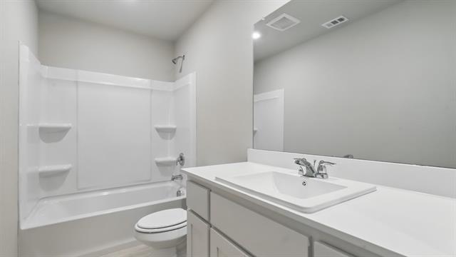 Building Photo - 9280 Pear Butte Dr