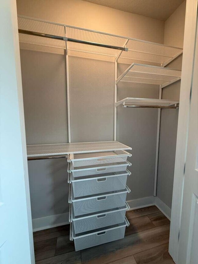 Building Photo - 11023 Cosmic Wy