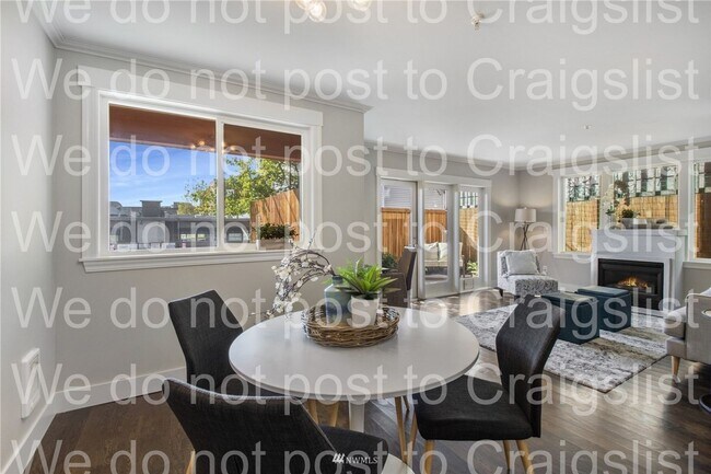 Building Photo - Queen Anne - 2 Bedroom - 2 Bathroom Condo *WSG Included