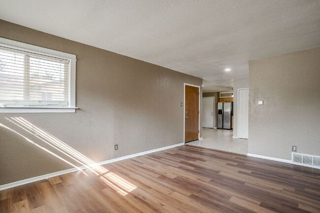 Building Photo - Coming Soon! MCM Benbrook Retreat