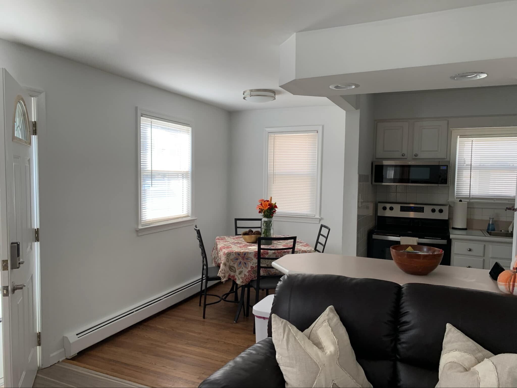 Building Photo - 207 N Harding Ave