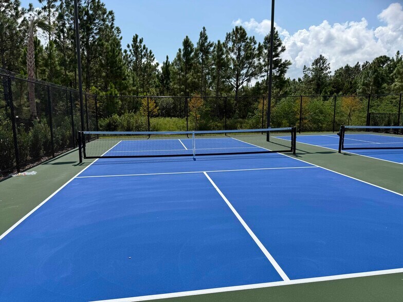 Building Photo - 74 Tequesta Ct