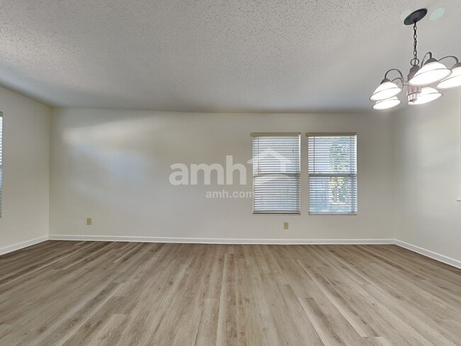 Building Photo - 6432 Dillard Ridge Dr