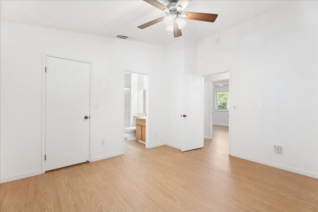 Building Photo - 7406 Rush River Dr