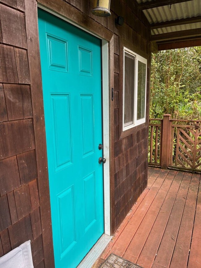 Building Photo - Flexible Rental Near Hilo – Whole House or Separate Units | Pets OK