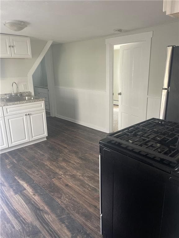 Building Photo - 10 Ryan Ave