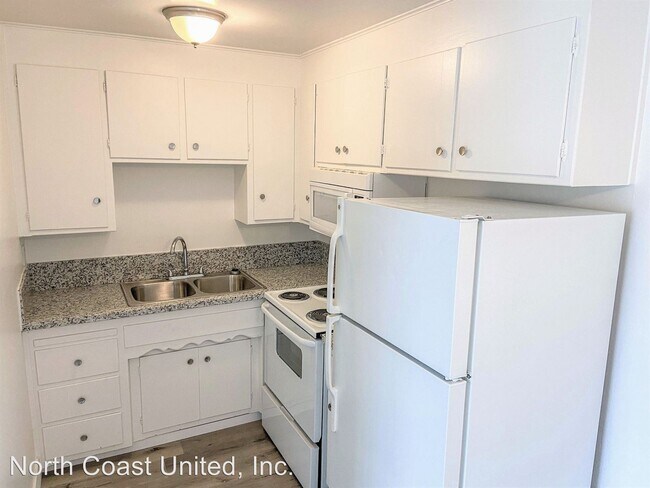 Building Photo - 5307-5325 Marconi Ave