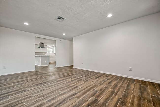 Building Photo - 4418 Knotty Oaks Trail