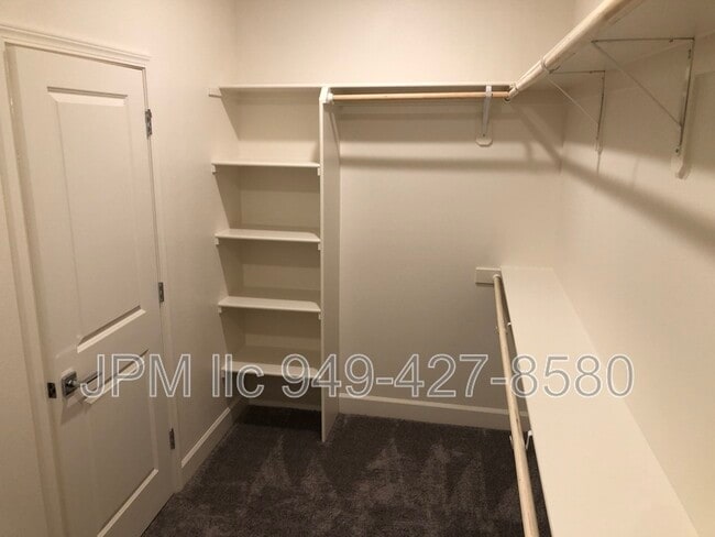 Building Photo - 11196 Grazing Cattle Ln