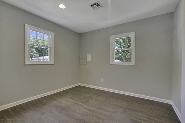 Building Photo - 2908 Alfaretta Pl