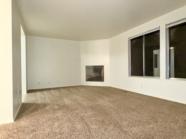 Building Photo - 2175 S 300 E