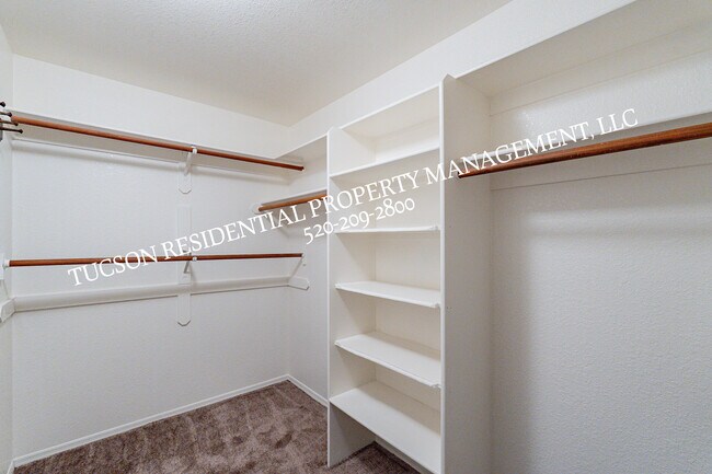 Building Photo - 12490 N Copper Queen Way