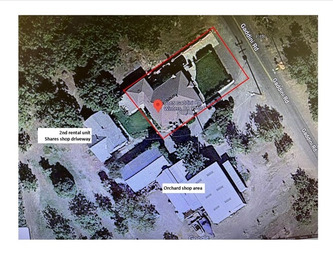 Building Photo - ? Charming Country Home Available November! ?