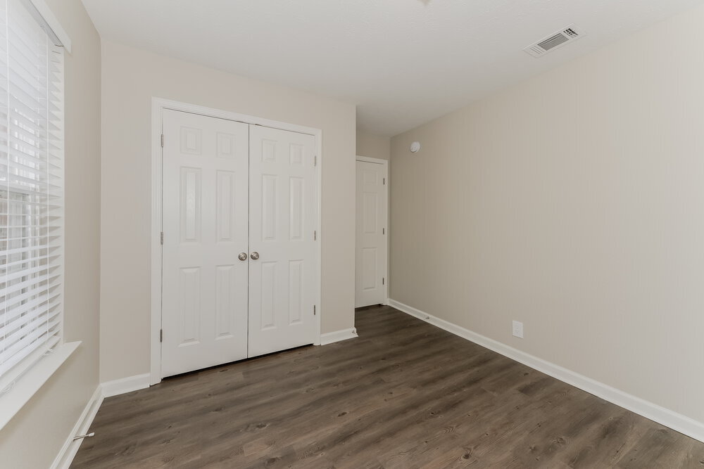 Building Photo - 7409 E Winchester Dr