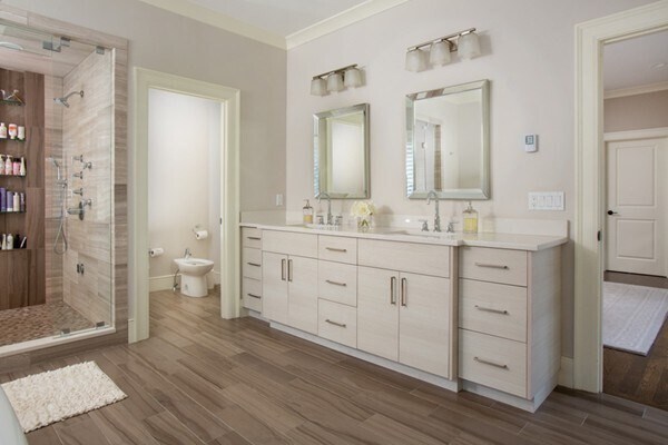 Building Photo - 1580 Beacon St