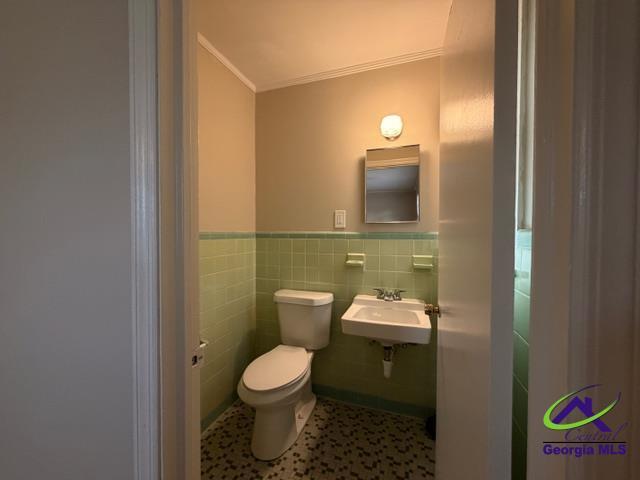 Building Photo - 104 Biltmore Terrace