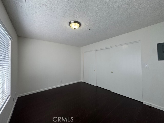 Building Photo - 432 S Orange Ave
