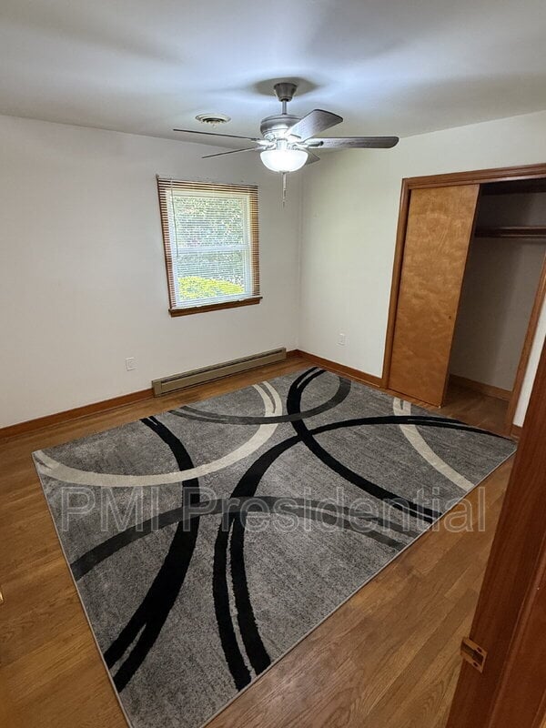 Building Photo - 5710 Tuskwillow Dr