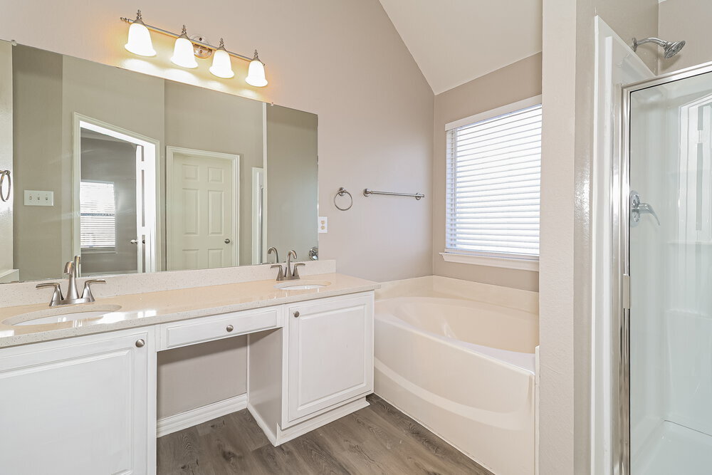 Building Photo - 217 Ute Creek Ct