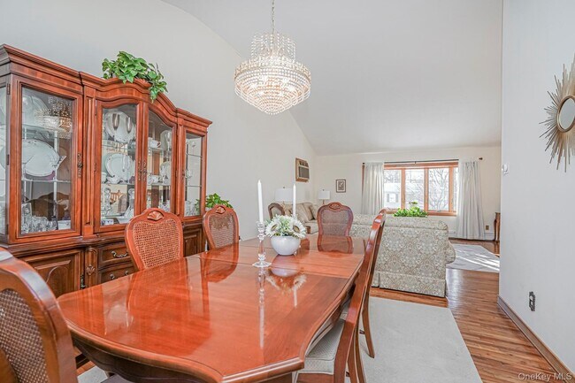 Building Photo - 317 Darlington Ave