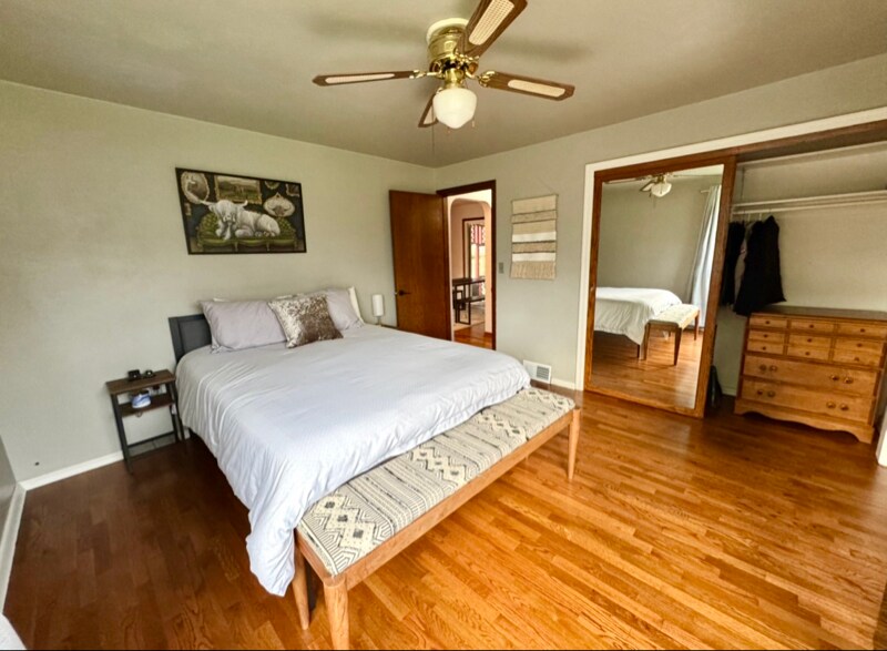 Building Photo - 5511 Fairlawn Drive SW