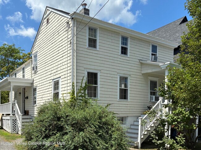 Primary Photo - 519 Prospect St