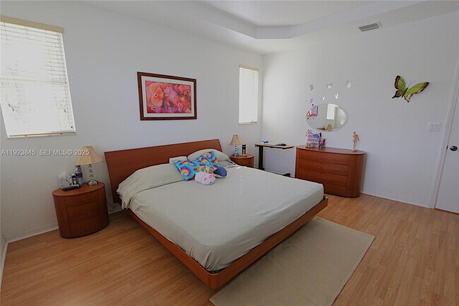 Building Photo - 15315 SW 31st Terrace