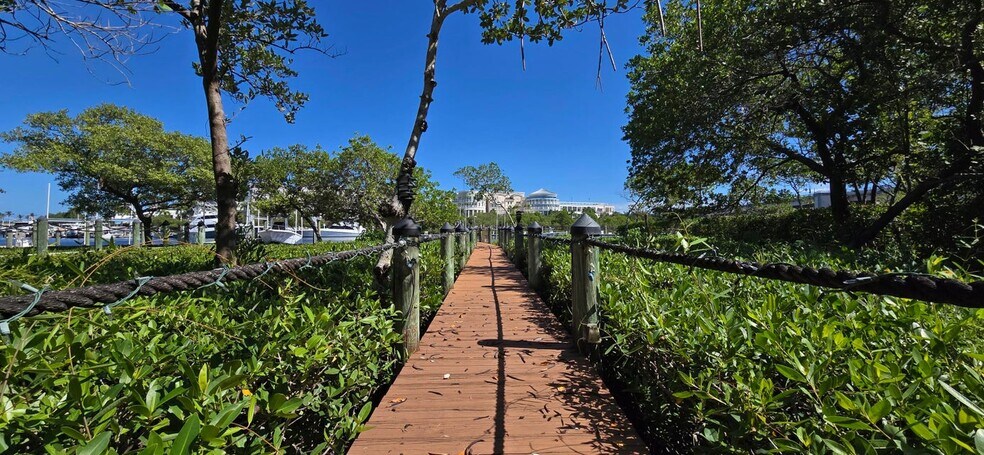 Building Photo - 111 Fishermans Way