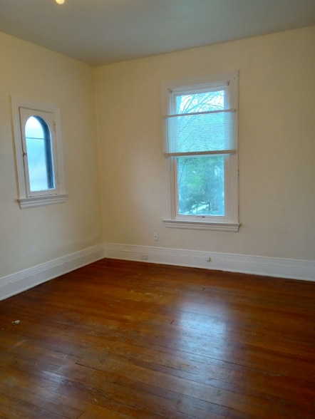 Building Photo - 3523 Clifton Ave