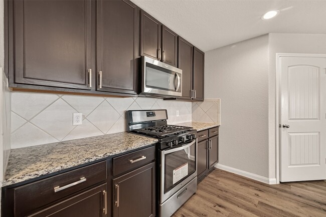 Building Photo - 3302 Alberelli Dr
