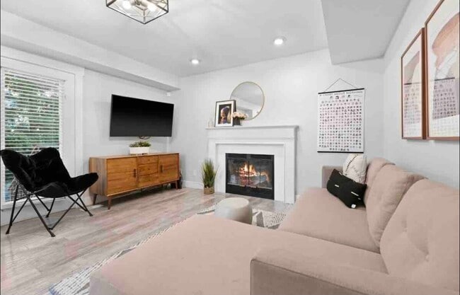 Building Photo - 10311 S Calla Lily Way