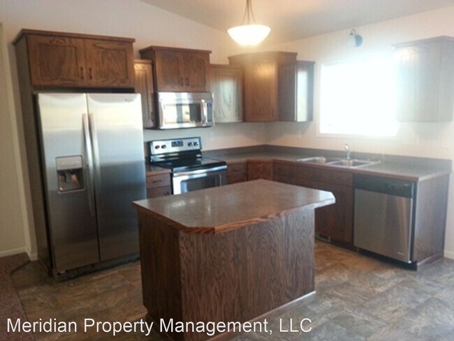 Building Photo - 3 br, 2 bath House - 3637 15th St S