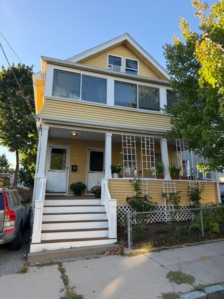Building Photo - 7 Newberne St