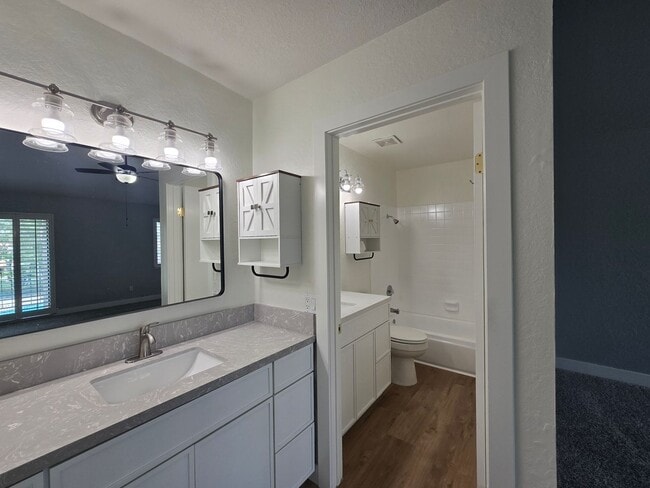 Building Photo - 7061 Seville Way