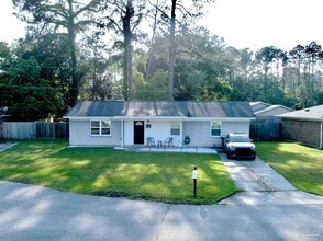 Building Photo - 10775 Jolyne Cir