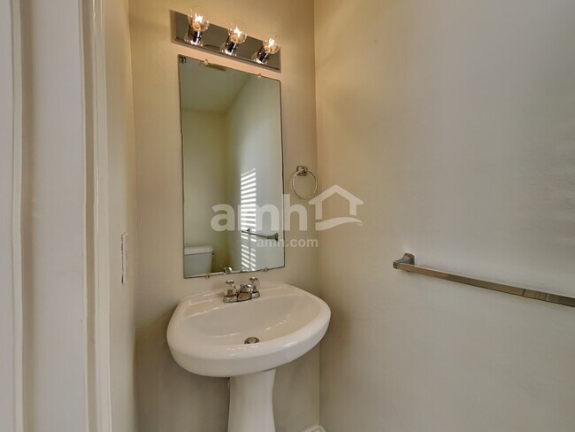 Building Photo - 3112 Amber Waves Ln