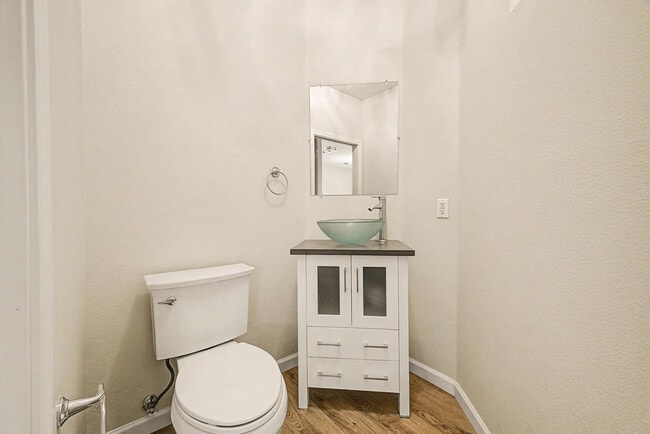 Building Photo - 3221 N 37th St