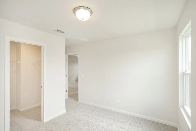 Building Photo - 5401 Zinnia Ln