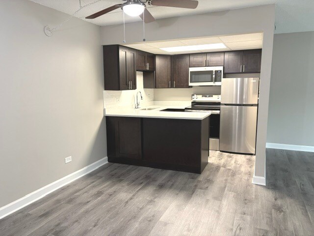 Building Photo - 230 Springhill Dr