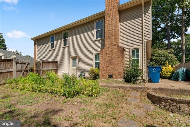 Building Photo - 9303 Macswain Pl