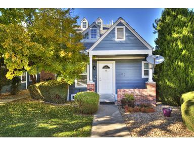 Entry - 11125 Alcott St
