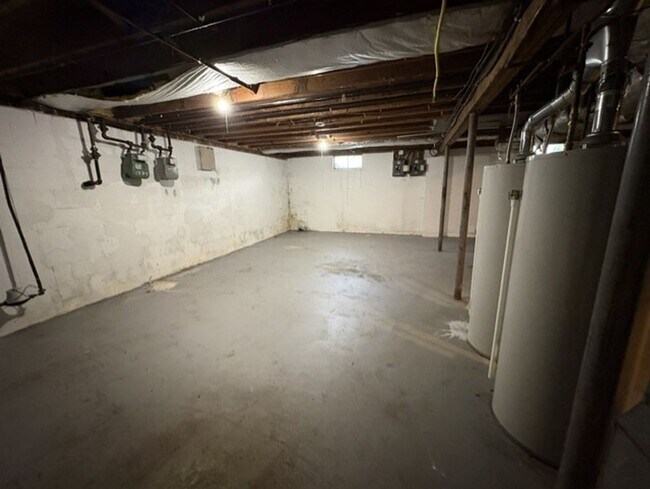 Building Photo - 1382 Bellevue Ave