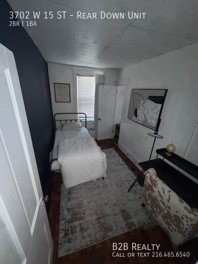 Building Photo - 3702 W 15th St