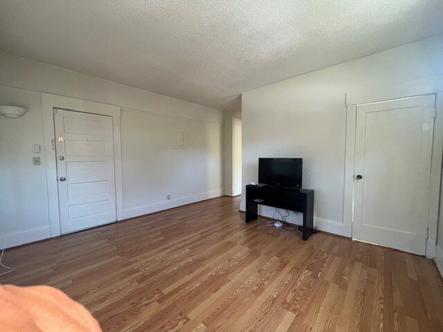 Building Photo - 3904 N Albina Ave