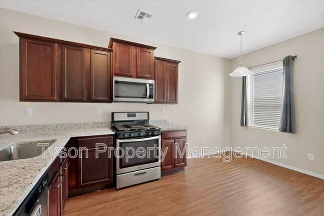 Building Photo - 10024 Sacate Blanco Ave SW