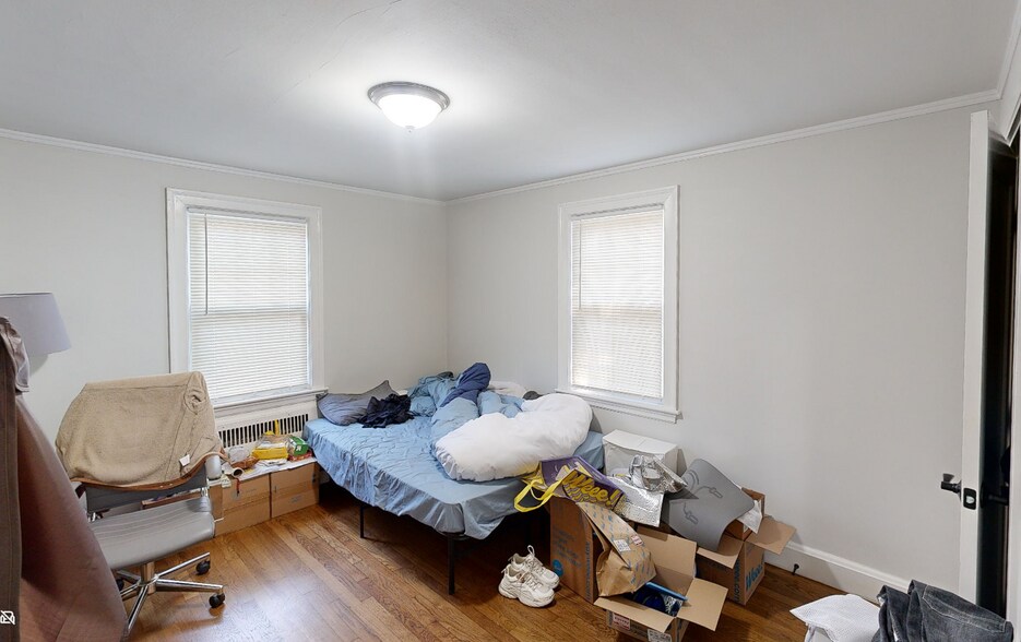 Building Photo - 25 Greycliff Rd