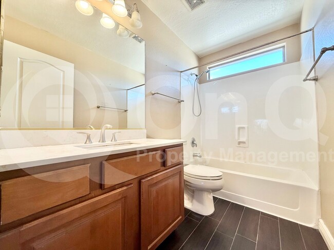 Building Photo - 16111 W Winslow Dr