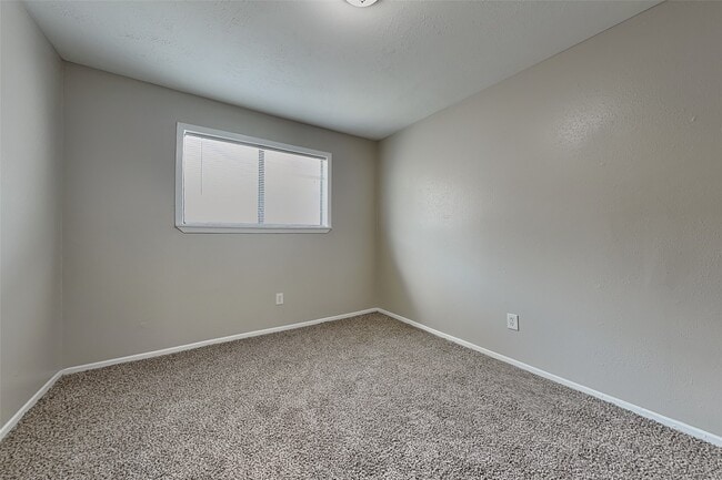 Building Photo - 7731 Bunker Wood Ln