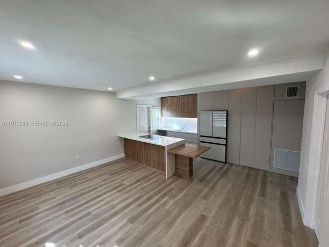 Building Photo - 2341 NW 14th St