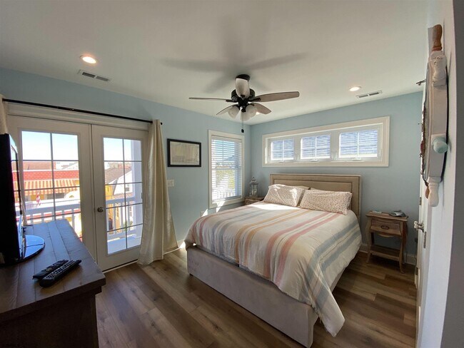 Building Photo - 118 N New Haven Ave